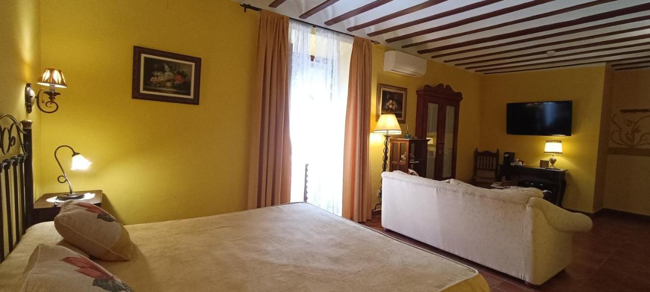 Rural Caballeros Hotel